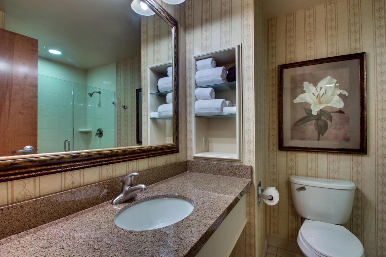 The Inn At Charles Town / Hollywood Casino Extérieur photo