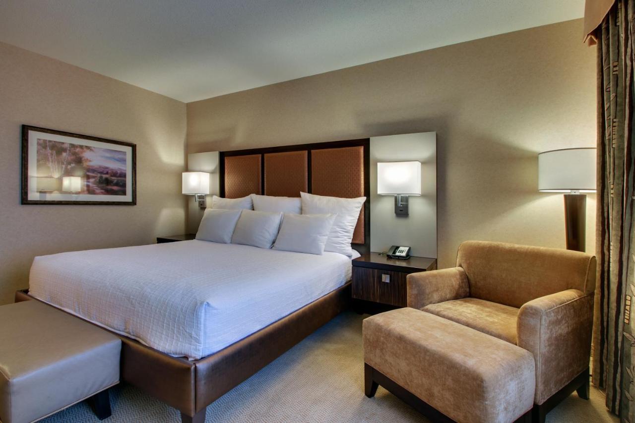 The Inn At Charles Town / Hollywood Casino Extérieur photo