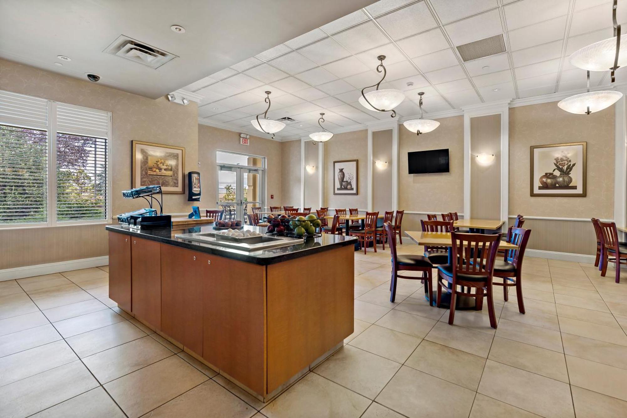 The Inn At Charles Town / Hollywood Casino Extérieur photo